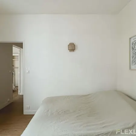 Flexliving - Whole Flat - Mesnil * Paris